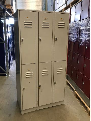 lockers kopen of verkopen .